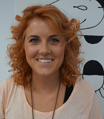 Emma på salong Guys & Dolls i Halmstad